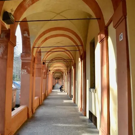 Il Portico Di Saragozza Appartement *